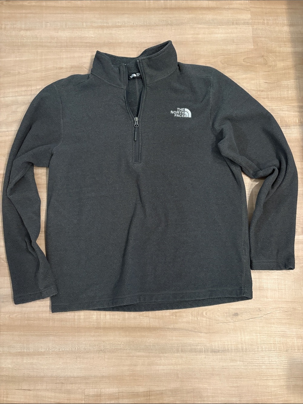 The North Face Men's Dark Charcoal Quarter-Zip Fleece